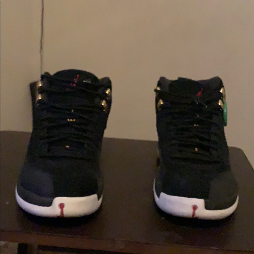 Jordan 12 reverse taxi